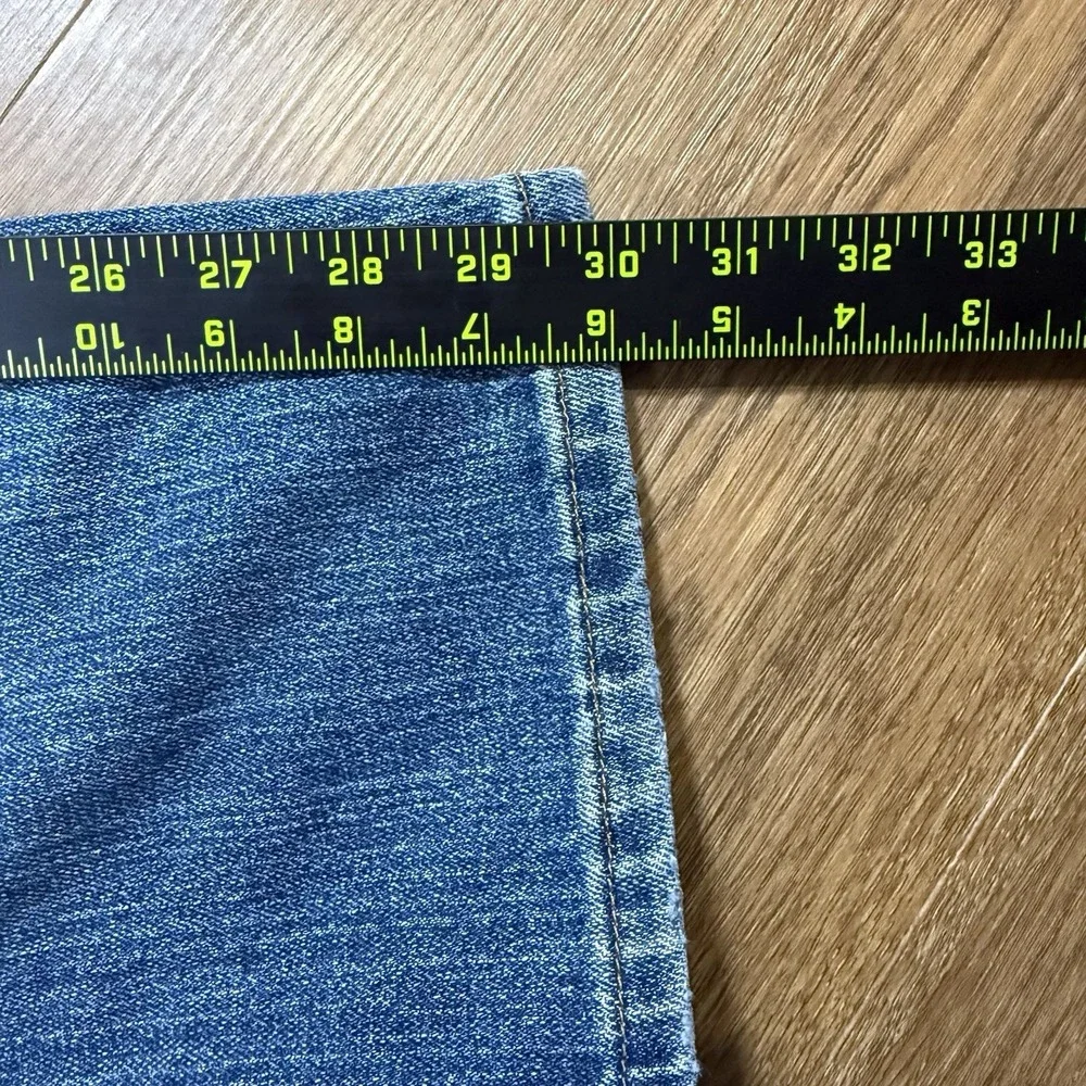 Levis levi 550